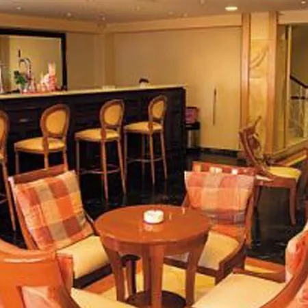Golden View Sinarades Hotel